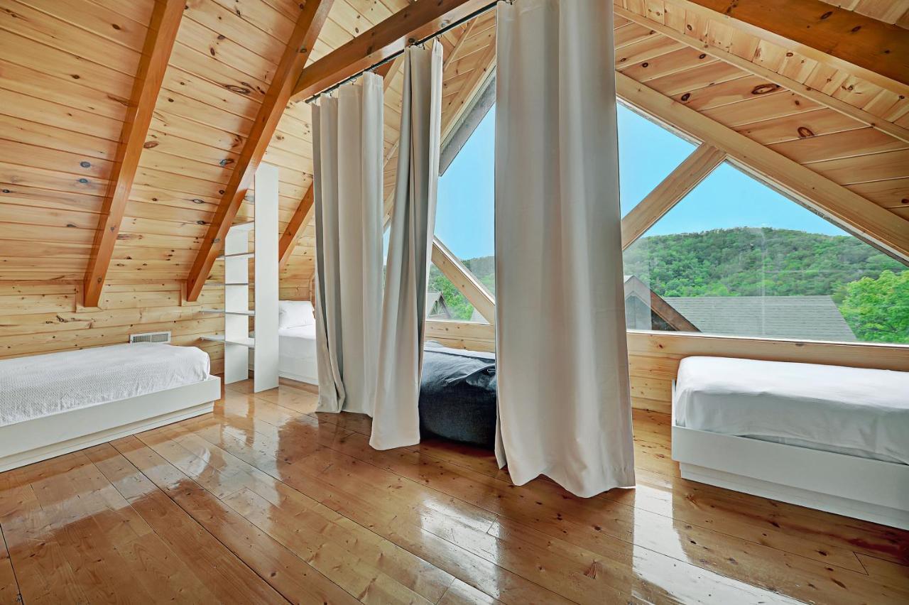 Gorgeous Large Mountain View Cabin W Hot Tub, Free Wifi, Games Vila Sevierville Exterior foto