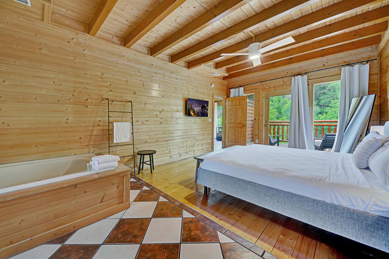 Gorgeous Large Mountain View Cabin W Hot Tub, Free Wifi, Games Vila Sevierville Exterior foto